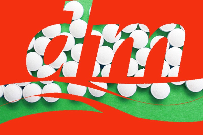 via fordert von BMG Handeln zu dm-Apothekenplänen